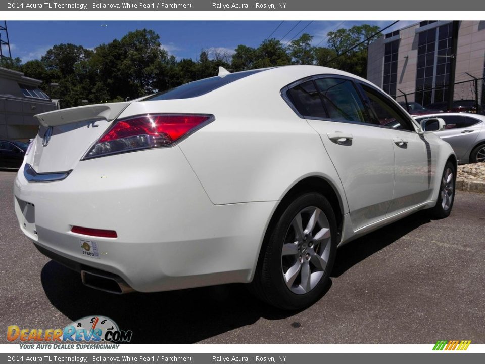 2014 Acura TL Technology Bellanova White Pearl / Parchment Photo #4