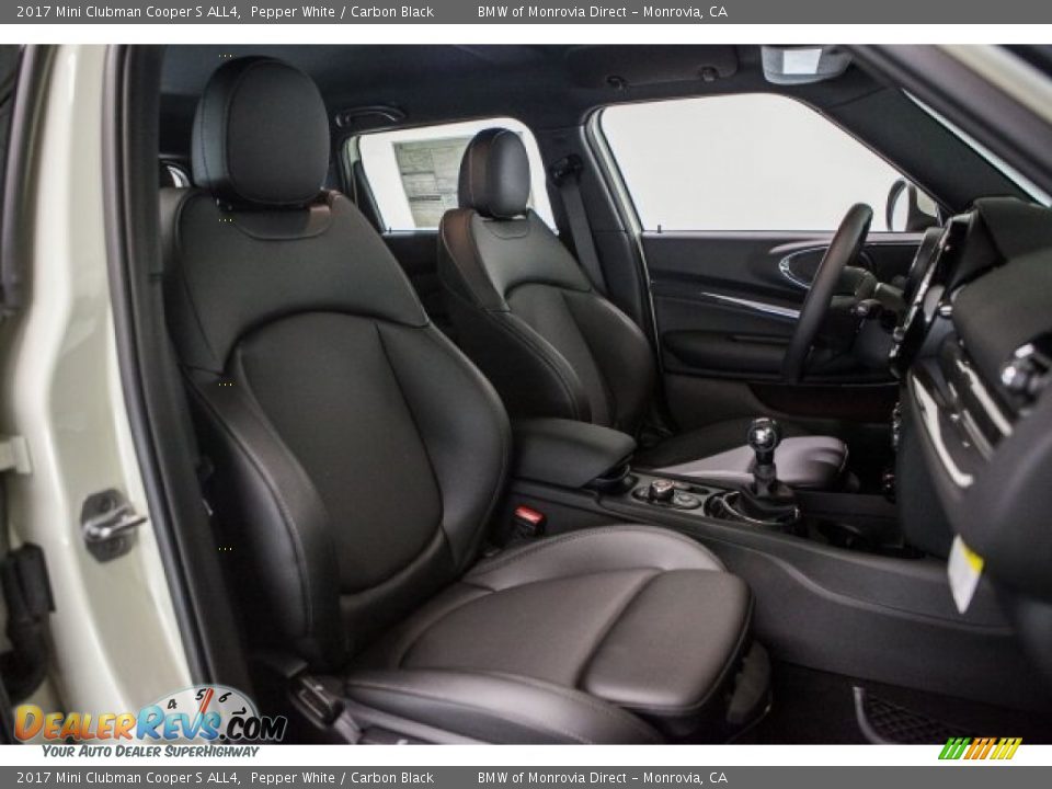 2017 Mini Clubman Cooper S ALL4 Pepper White / Carbon Black Photo #2