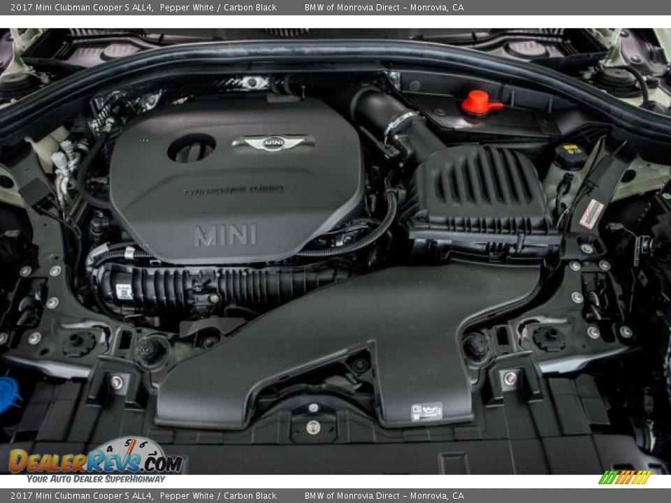 2017 Mini Clubman Cooper S ALL4 Pepper White / Carbon Black Photo #8