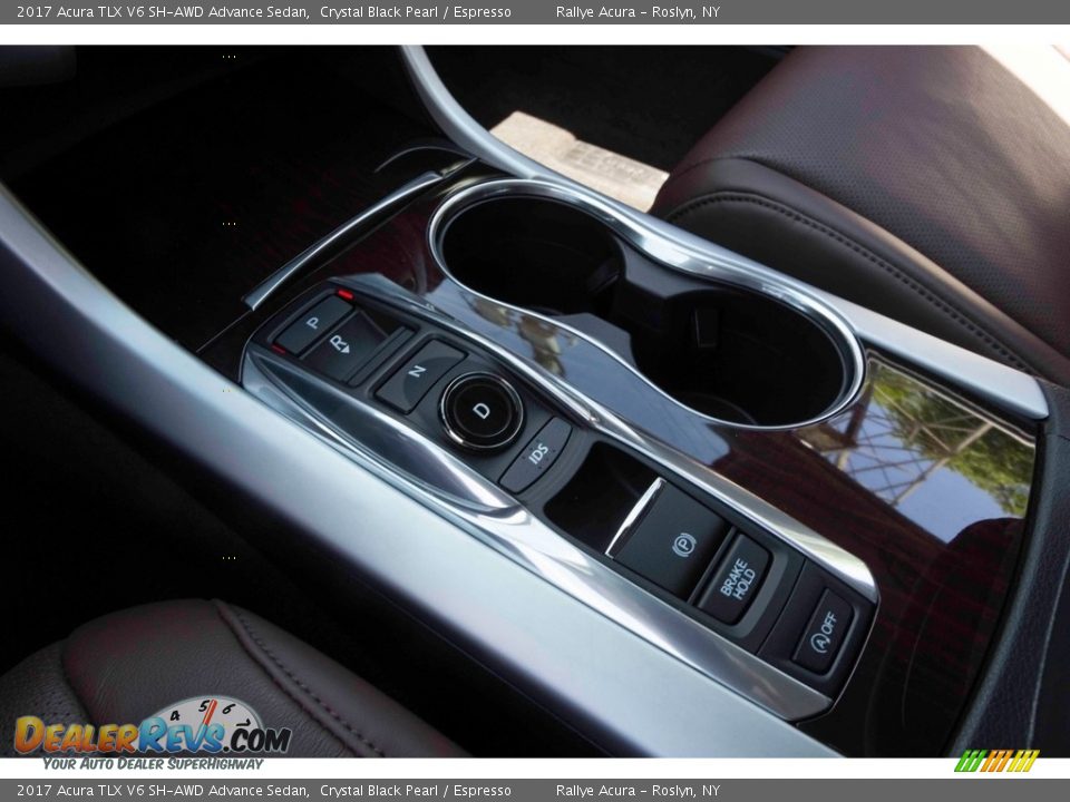 Controls of 2017 Acura TLX V6 SH-AWD Advance Sedan Photo #17