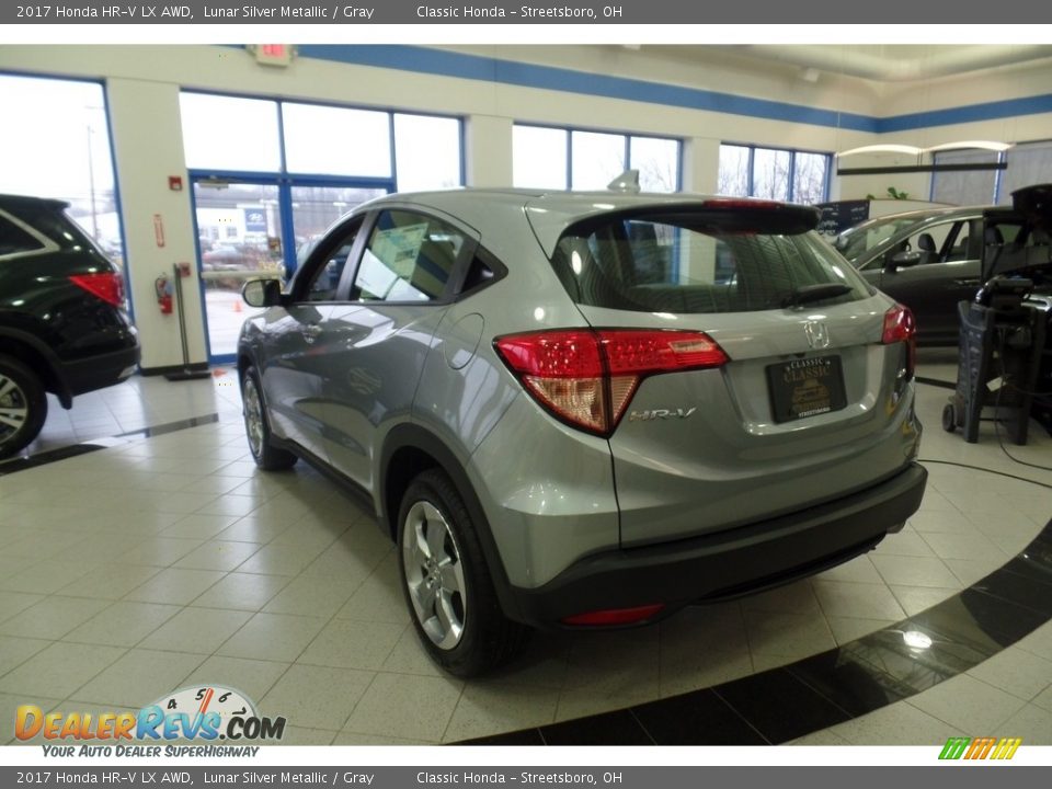 2017 Honda HR-V LX AWD Lunar Silver Metallic / Gray Photo #3