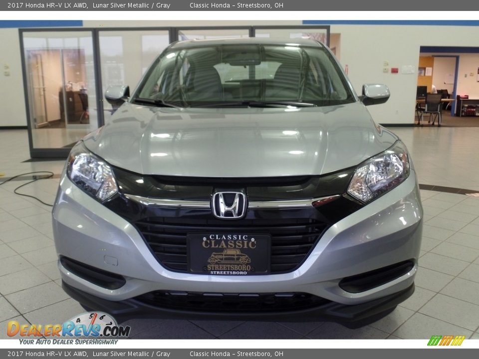 2017 Honda HR-V LX AWD Lunar Silver Metallic / Gray Photo #4