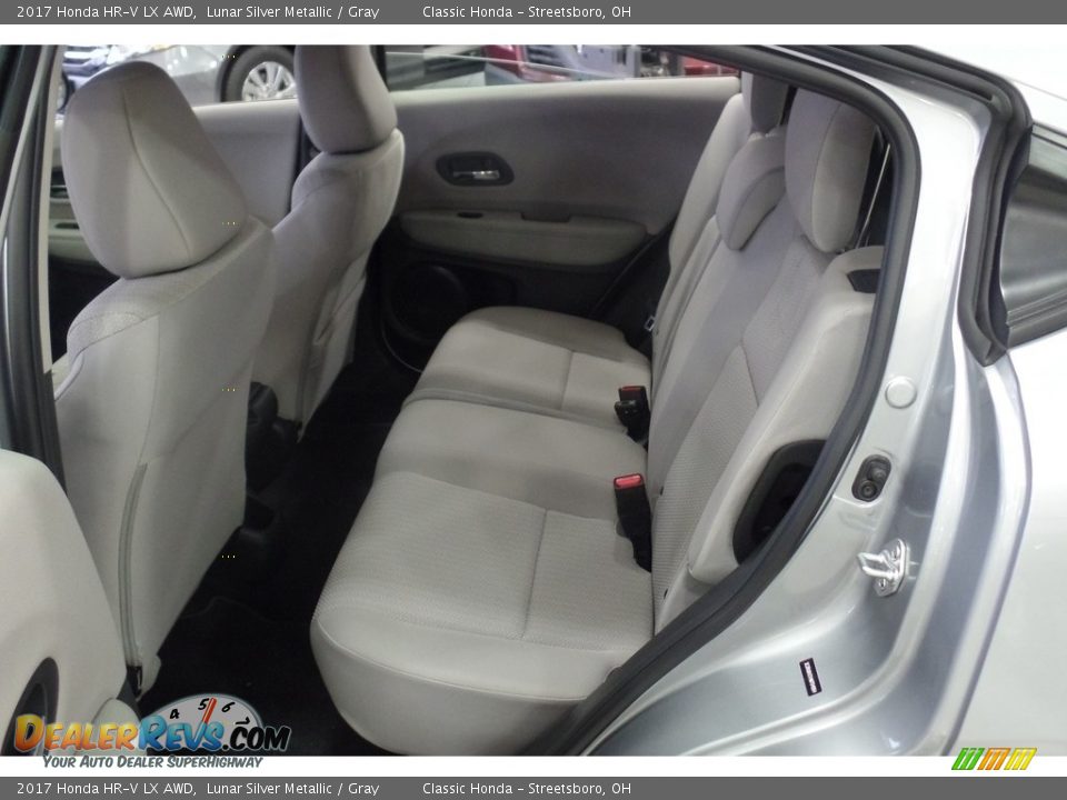 2017 Honda HR-V LX AWD Lunar Silver Metallic / Gray Photo #10