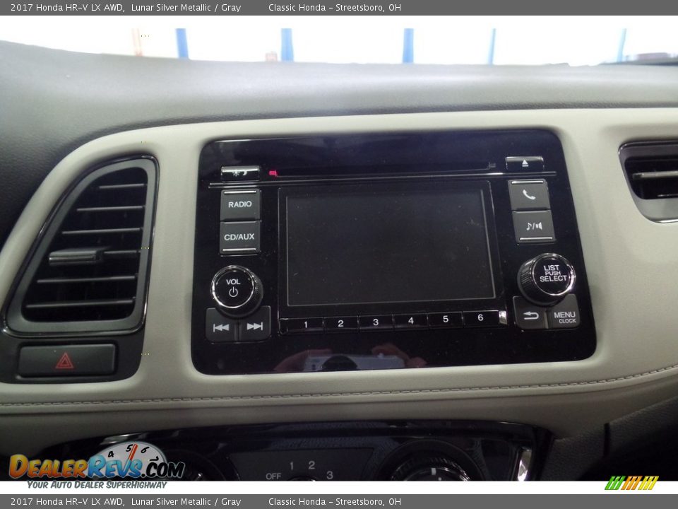 2017 Honda HR-V LX AWD Lunar Silver Metallic / Gray Photo #17