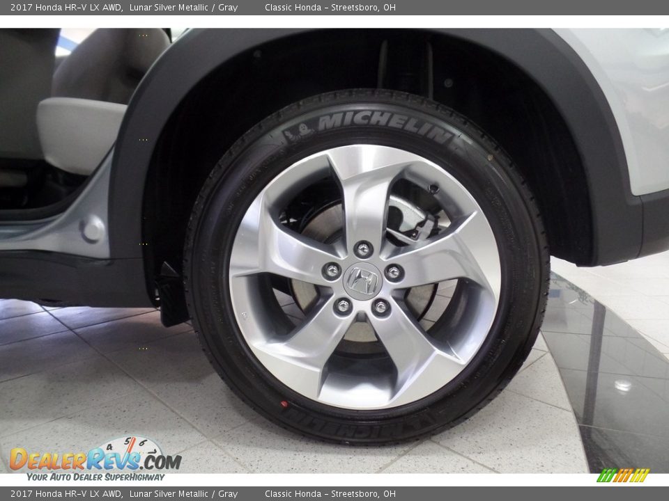 2017 Honda HR-V LX AWD Lunar Silver Metallic / Gray Photo #18