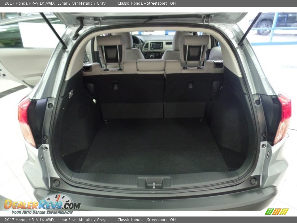 2017 Honda HR-V LX AWD Lunar Silver Metallic / Gray Photo #19