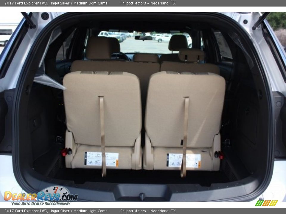 2017 Ford Explorer FWD Ingot Silver / Medium Light Camel Photo #24