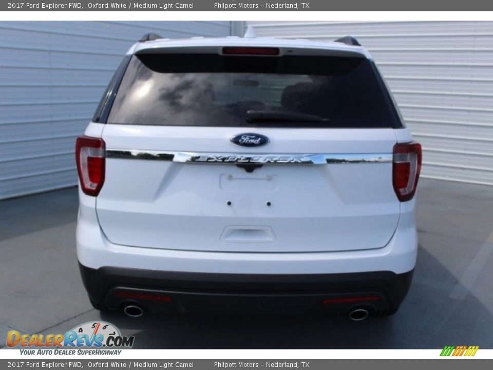 2017 Ford Explorer FWD Oxford White / Medium Light Camel Photo #6