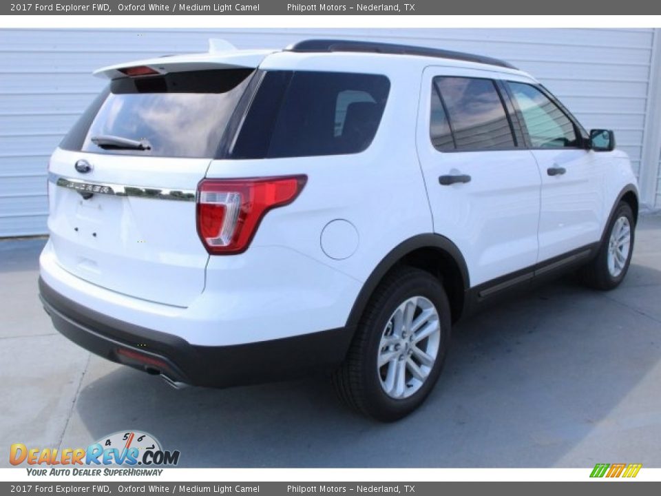 2017 Ford Explorer FWD Oxford White / Medium Light Camel Photo #7