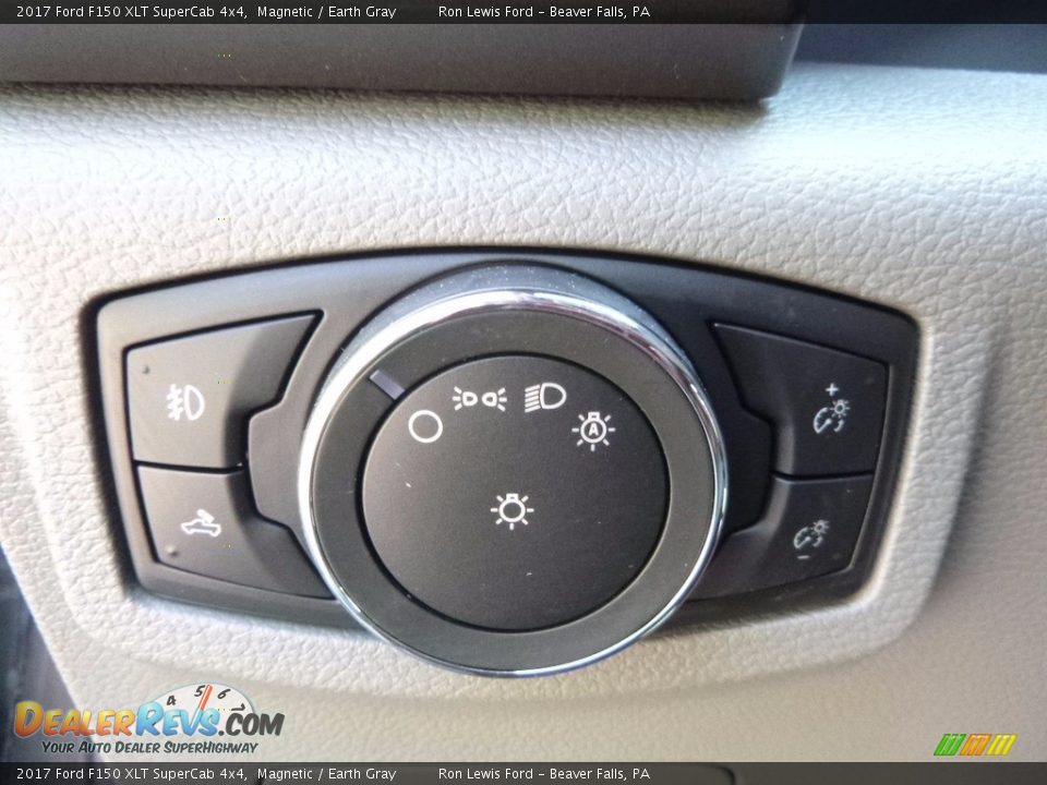 2017 Ford F150 XLT SuperCab 4x4 Magnetic / Earth Gray Photo #16