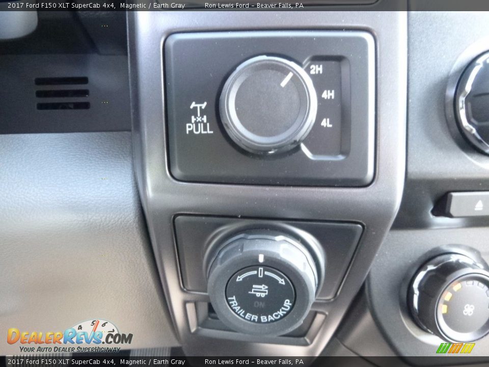 2017 Ford F150 XLT SuperCab 4x4 Magnetic / Earth Gray Photo #18