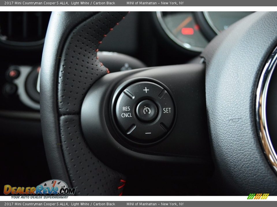 2017 Mini Countryman Cooper S ALL4 Light White / Carbon Black Photo #15
