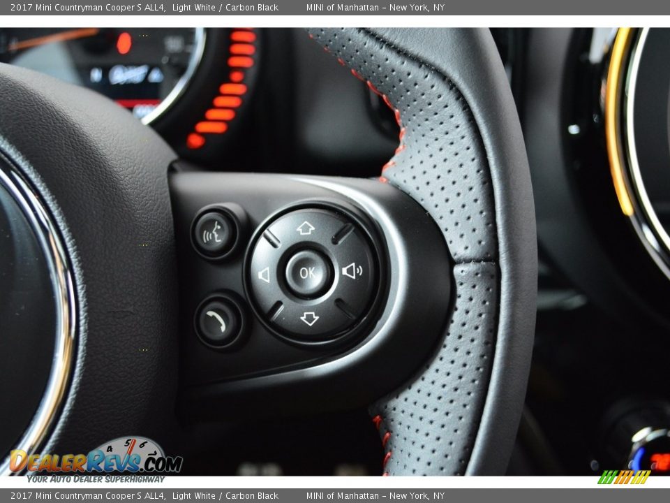 2017 Mini Countryman Cooper S ALL4 Light White / Carbon Black Photo #16