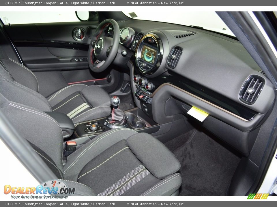2017 Mini Countryman Cooper S ALL4 Light White / Carbon Black Photo #18