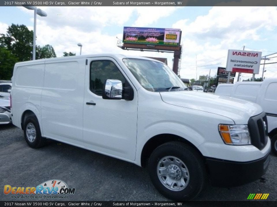 Front 3/4 View of 2017 Nissan NV 3500 HD SV Cargo Photo #1
