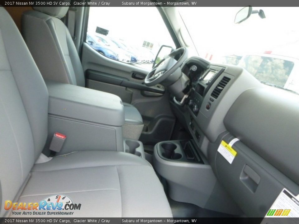 2017 Nissan NV 3500 HD SV Cargo Glacier White / Gray Photo #9