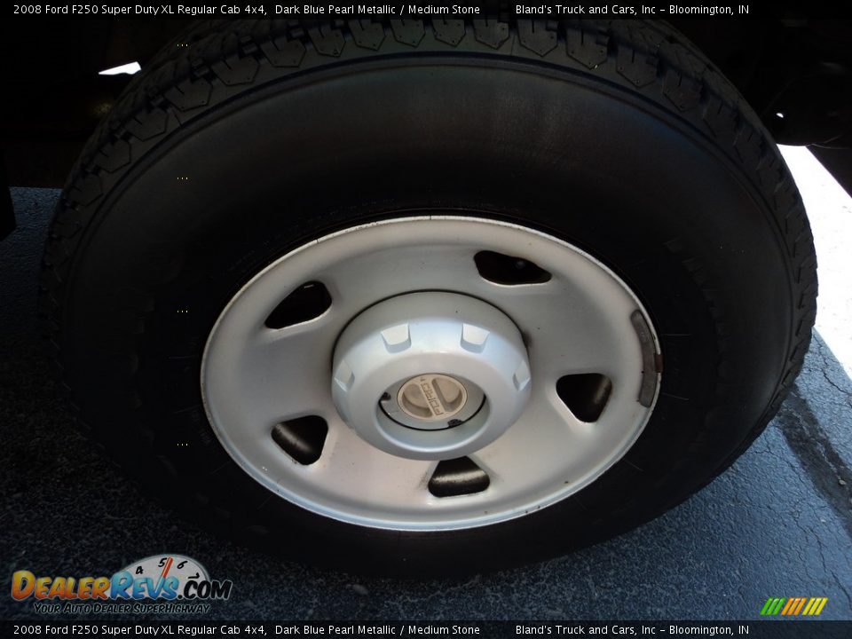 2008 Ford F250 Super Duty XL Regular Cab 4x4 Dark Blue Pearl Metallic / Medium Stone Photo #16