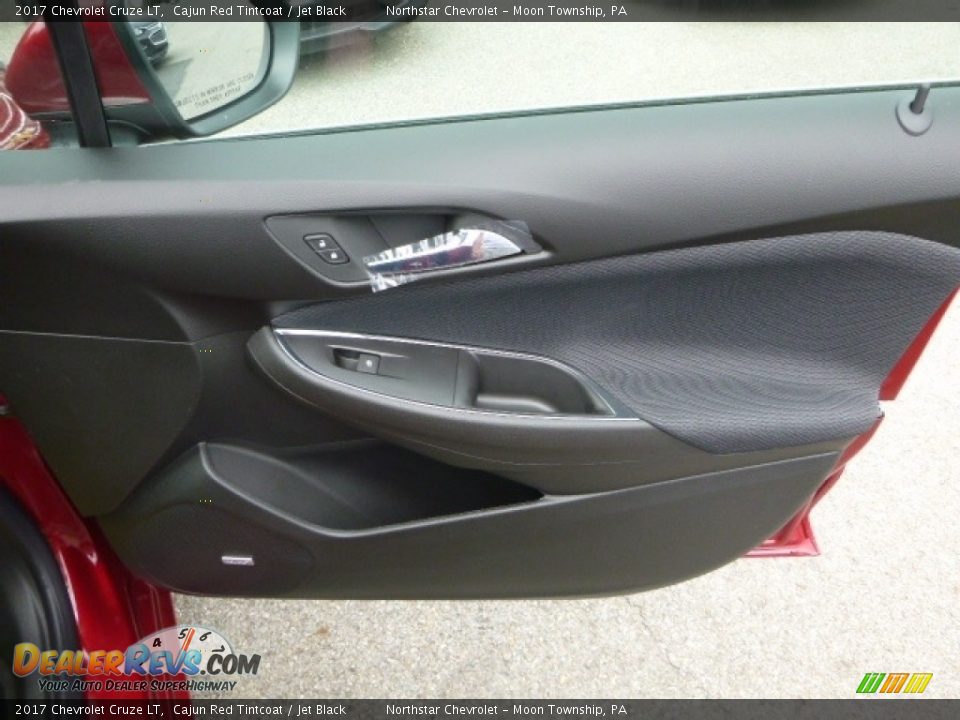 2017 Chevrolet Cruze LT Cajun Red Tintcoat / Jet Black Photo #10