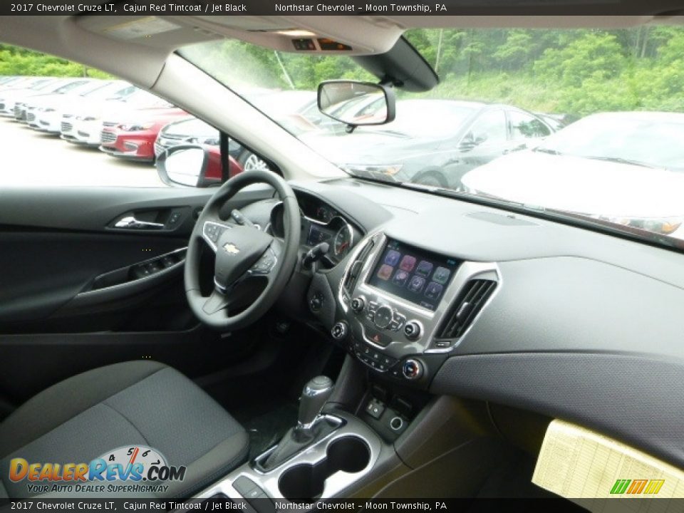 2017 Chevrolet Cruze LT Cajun Red Tintcoat / Jet Black Photo #12