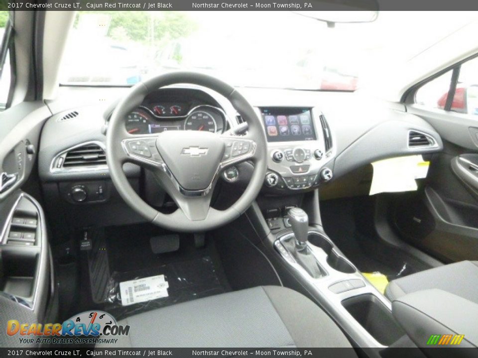 2017 Chevrolet Cruze LT Cajun Red Tintcoat / Jet Black Photo #14