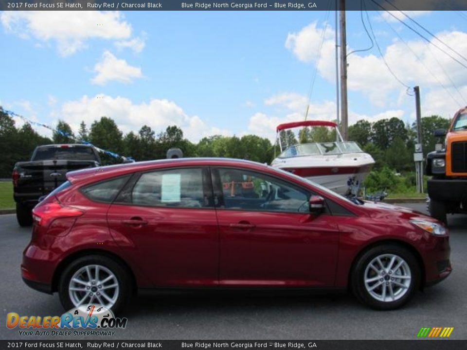 2017 Ford Focus SE Hatch Ruby Red / Charcoal Black Photo #5
