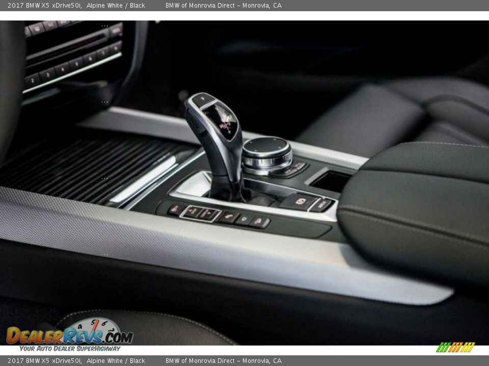 2017 BMW X5 xDrive50i Alpine White / Black Photo #7