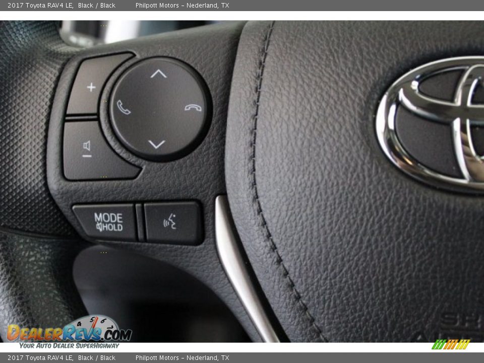 2017 Toyota RAV4 LE Black / Black Photo #14