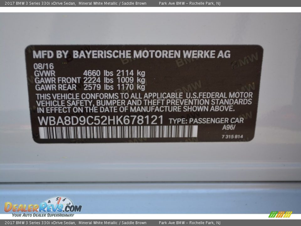 2017 BMW 3 Series 330i xDrive Sedan Mineral White Metallic / Saddle Brown Photo #34