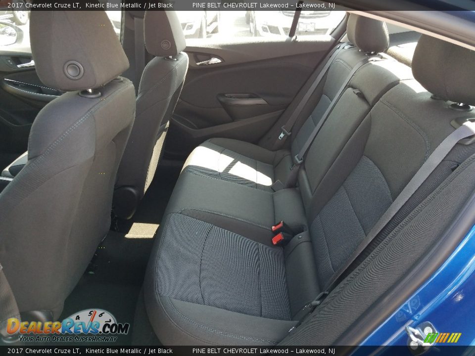 2017 Chevrolet Cruze LT Kinetic Blue Metallic / Jet Black Photo #6