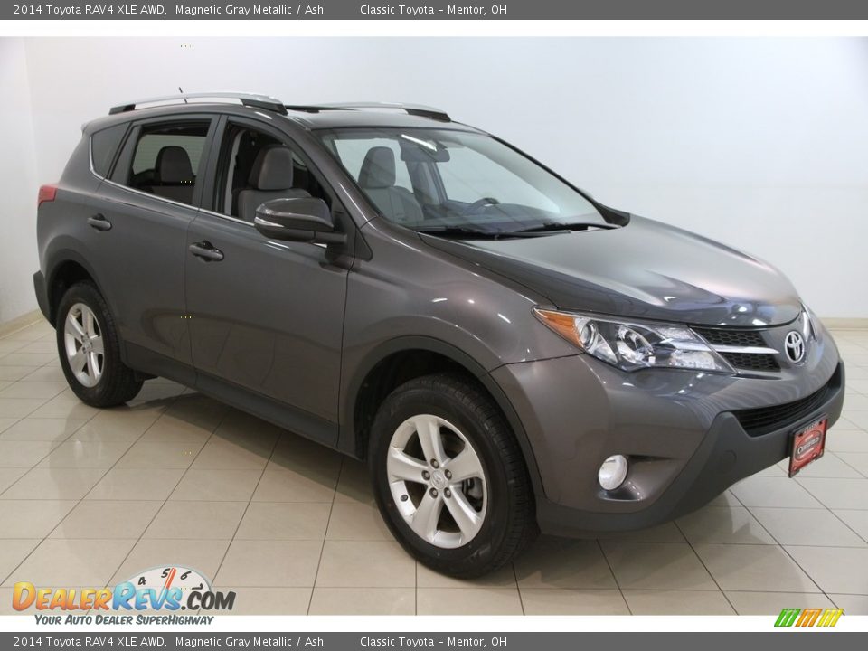 2014 Toyota RAV4 XLE AWD Magnetic Gray Metallic / Ash Photo #1