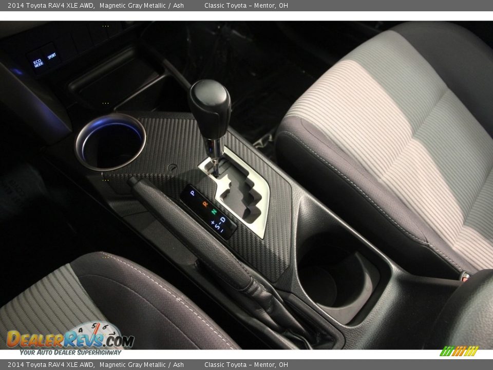 2014 Toyota RAV4 XLE AWD Magnetic Gray Metallic / Ash Photo #12
