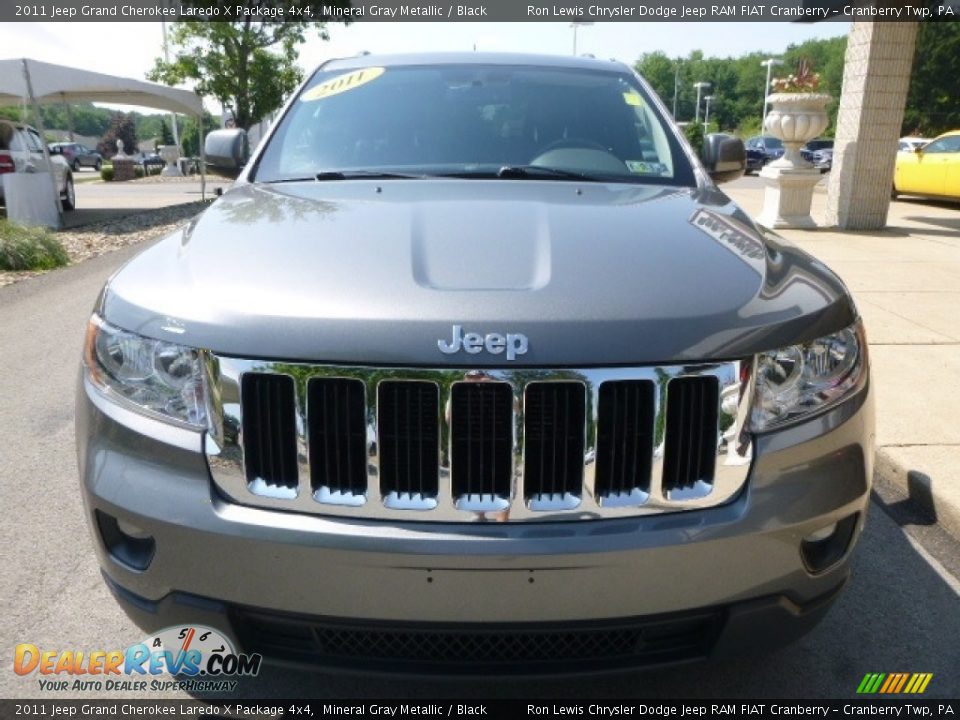 2011 Jeep Grand Cherokee Laredo X Package 4x4 Mineral Gray Metallic / Black Photo #4