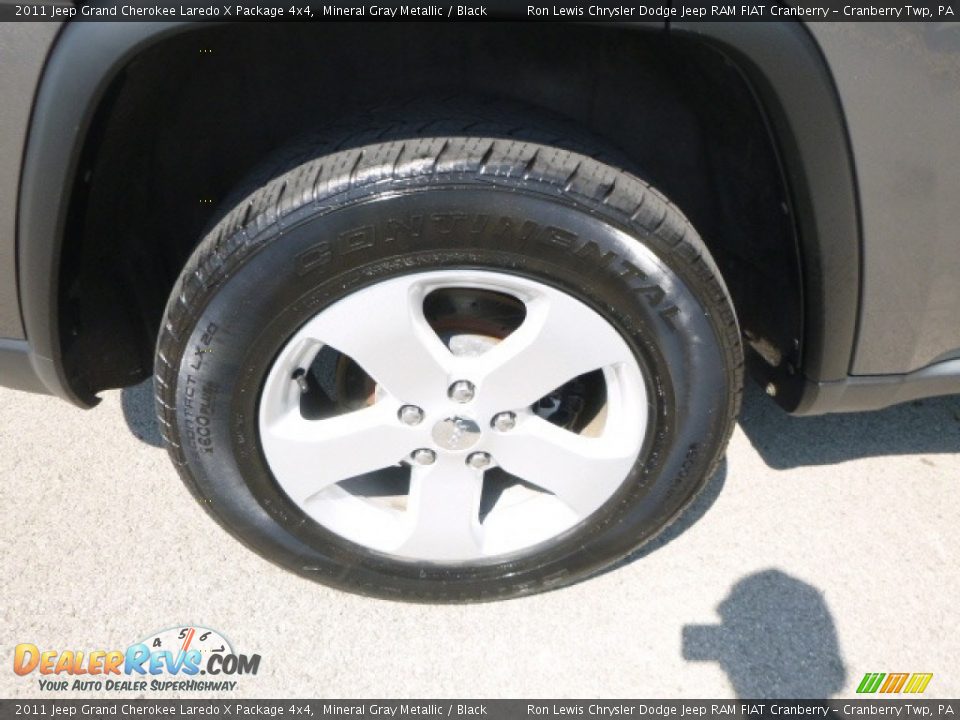 2011 Jeep Grand Cherokee Laredo X Package 4x4 Mineral Gray Metallic / Black Photo #9