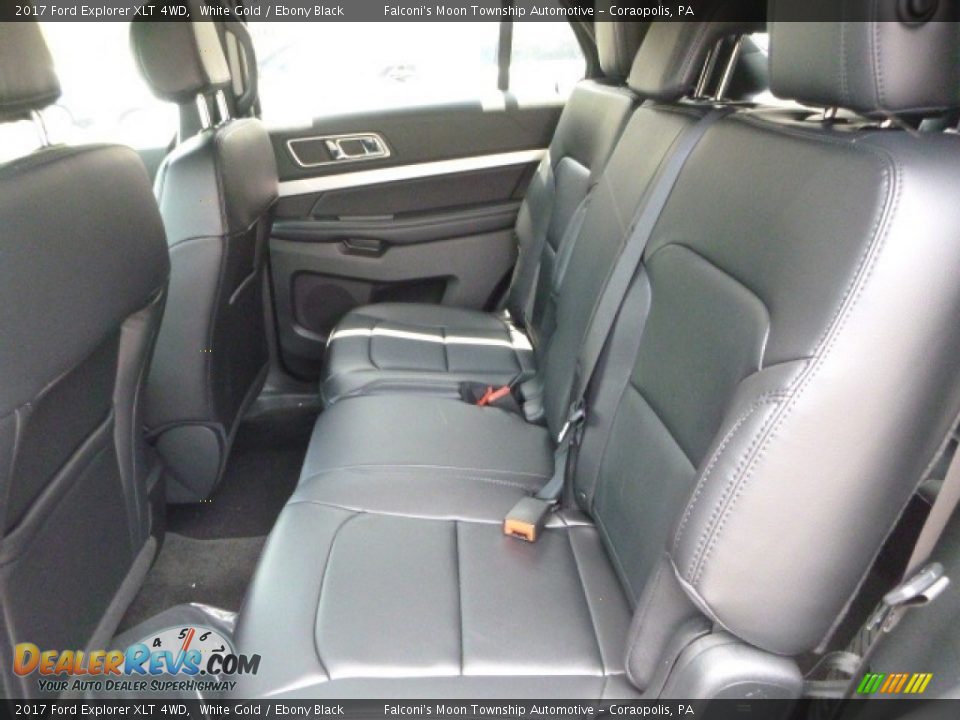 2017 Ford Explorer XLT 4WD White Gold / Ebony Black Photo #8