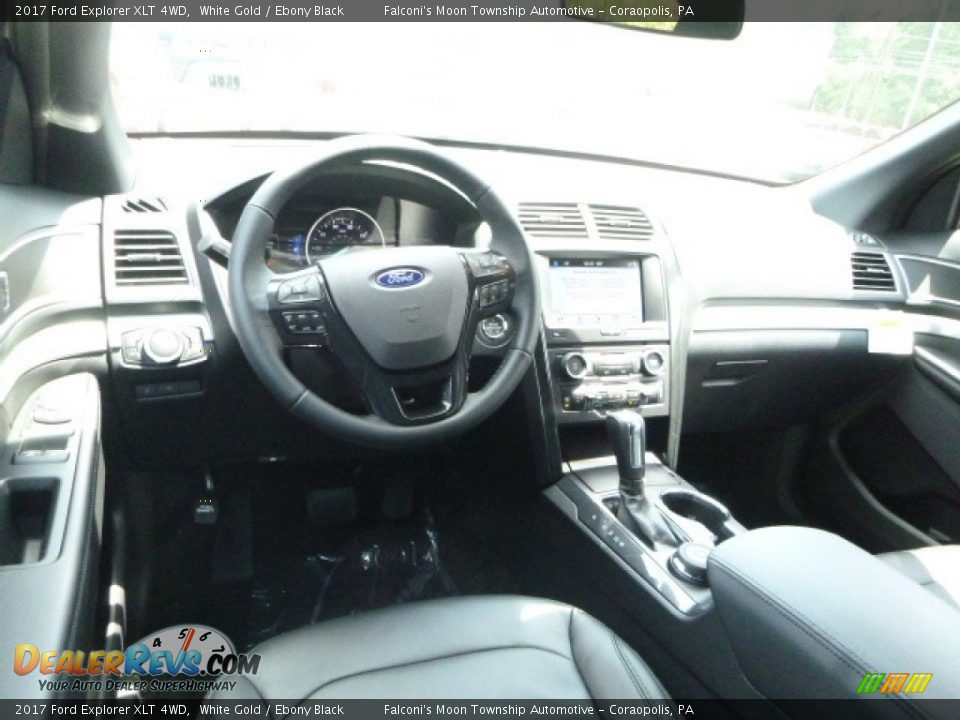 2017 Ford Explorer XLT 4WD White Gold / Ebony Black Photo #10