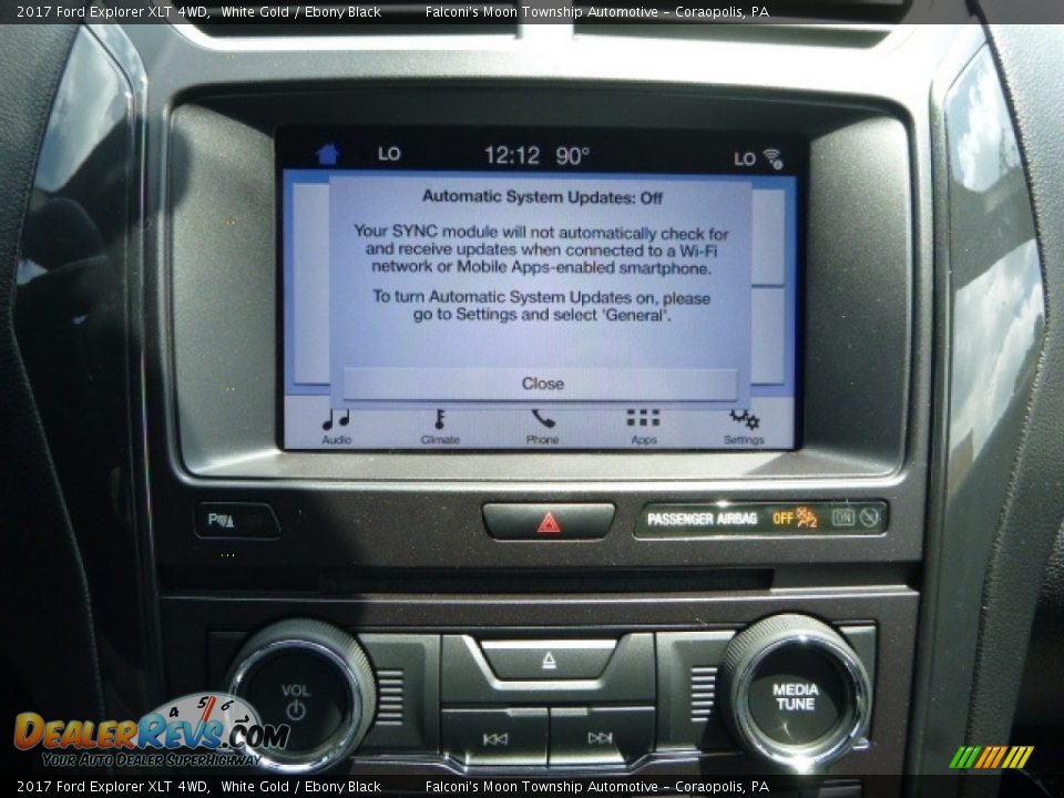 2017 Ford Explorer XLT 4WD White Gold / Ebony Black Photo #14