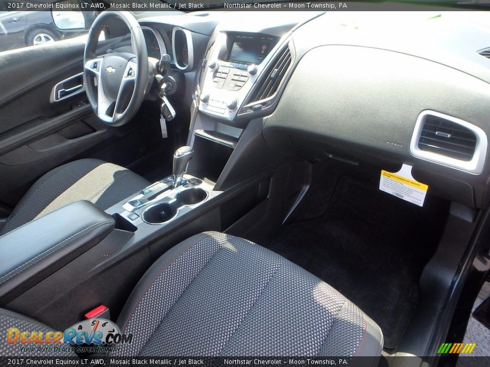 2017 Chevrolet Equinox LT AWD Mosaic Black Metallic / Jet Black Photo #11