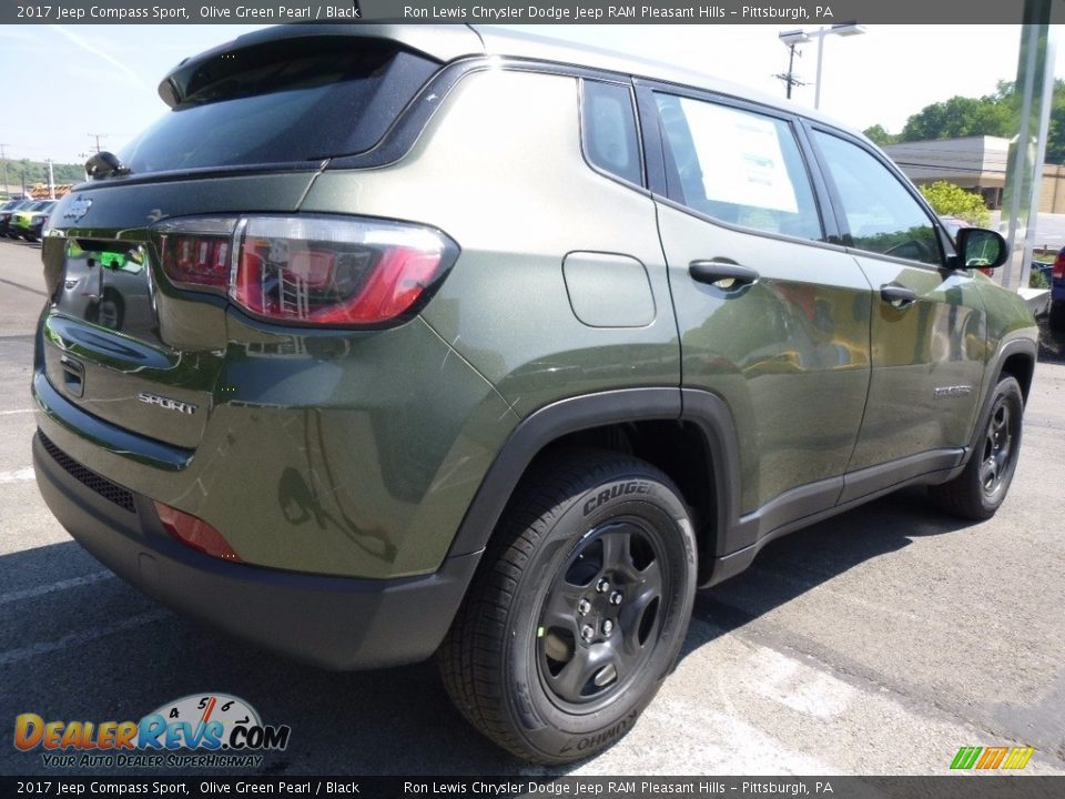 2017 Jeep Compass Sport Olive Green Pearl / Black Photo #6