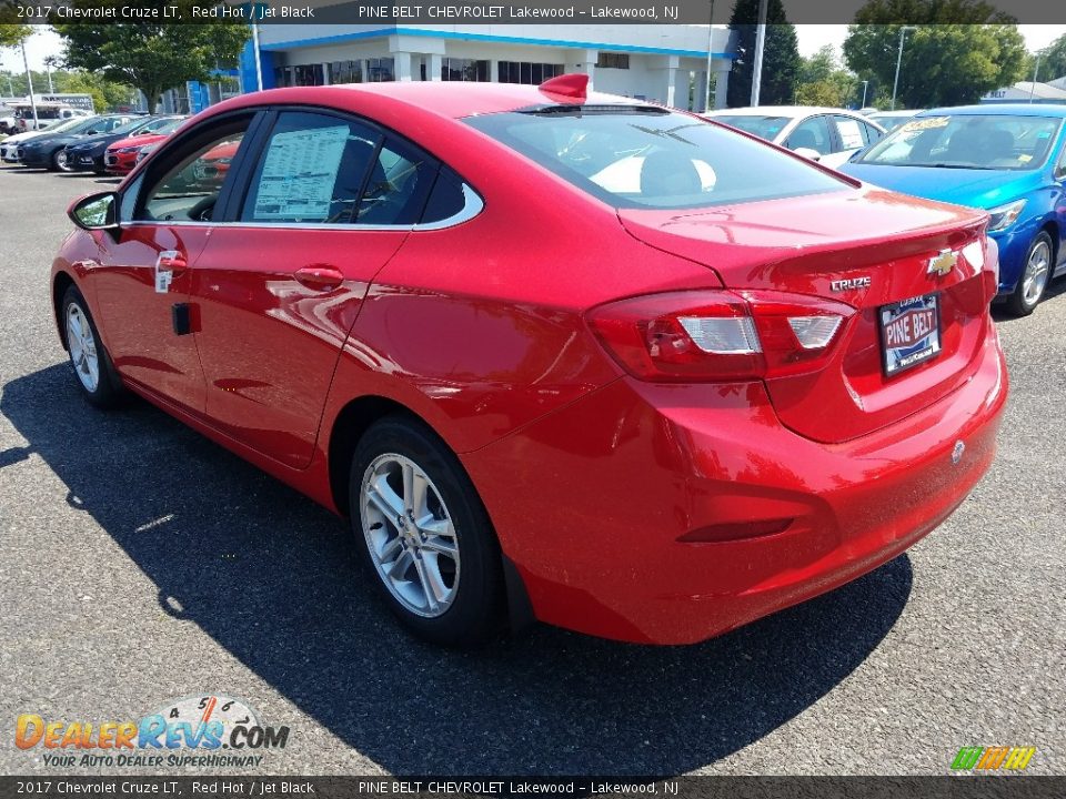 2017 Chevrolet Cruze LT Red Hot / Jet Black Photo #4