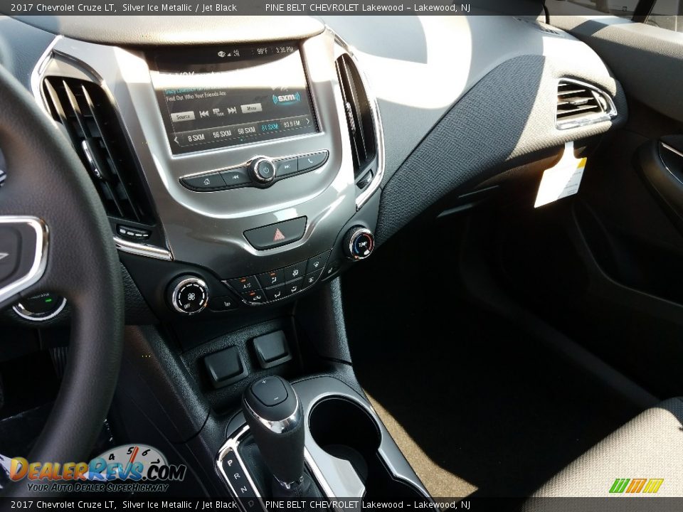 2017 Chevrolet Cruze LT Silver Ice Metallic / Jet Black Photo #10