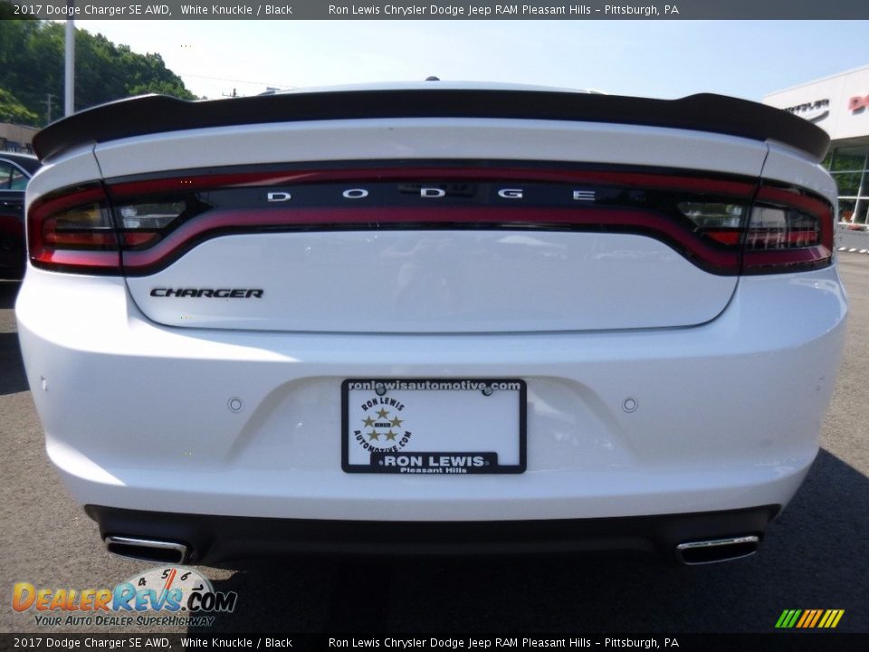 2017 Dodge Charger SE AWD White Knuckle / Black Photo #19