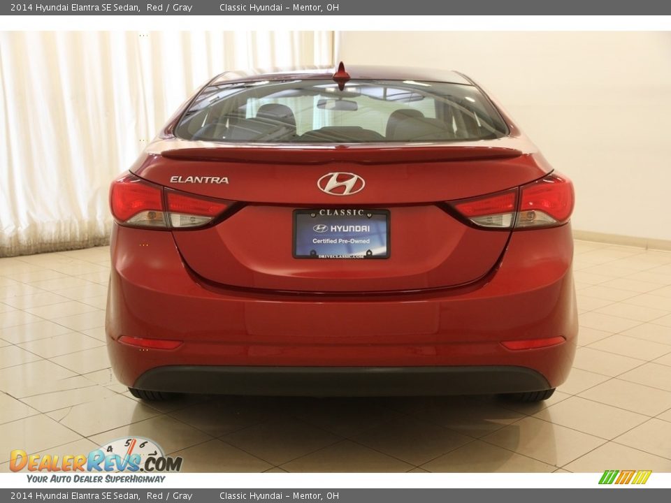 2014 Hyundai Elantra SE Sedan Red / Gray Photo #15