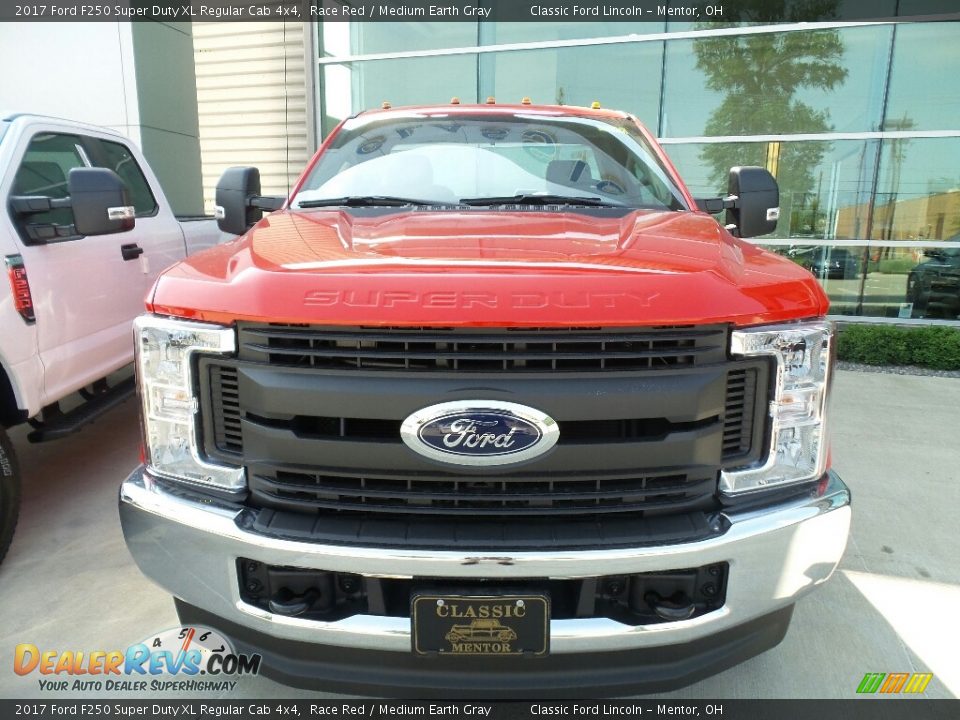 2017 Ford F250 Super Duty XL Regular Cab 4x4 Race Red / Medium Earth Gray Photo #2