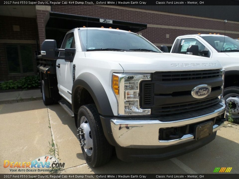 2017 Ford F550 Super Duty XL Regular Cab 4x4 Dump Truck Oxford White / Medium Earth Gray Photo #1