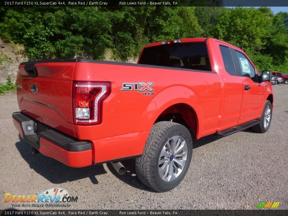 2017 Ford F150 XL SuperCab 4x4 Race Red / Earth Gray Photo #2
