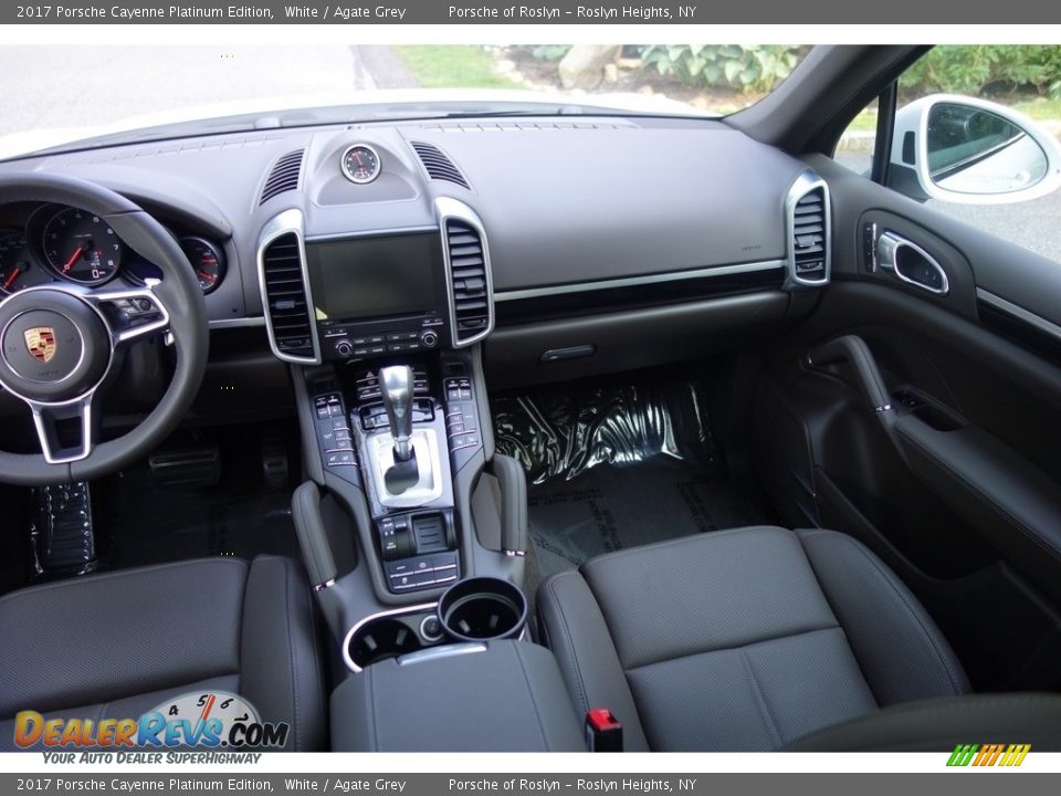 Dashboard of 2017 Porsche Cayenne Platinum Edition Photo #14