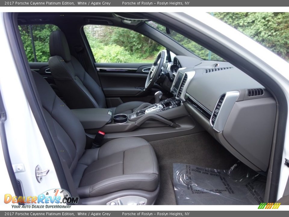 2017 Porsche Cayenne Platinum Edition White / Agate Grey Photo #15