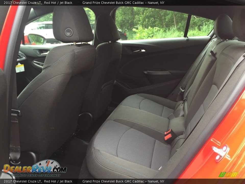 2017 Chevrolet Cruze LT Red Hot / Jet Black Photo #7