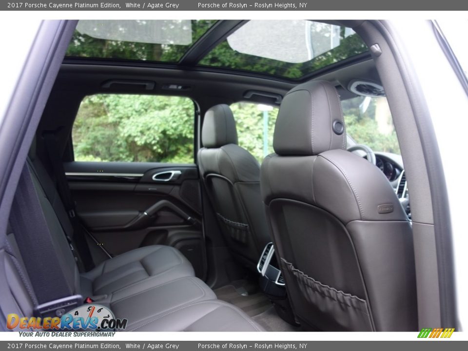 2017 Porsche Cayenne Platinum Edition White / Agate Grey Photo #19