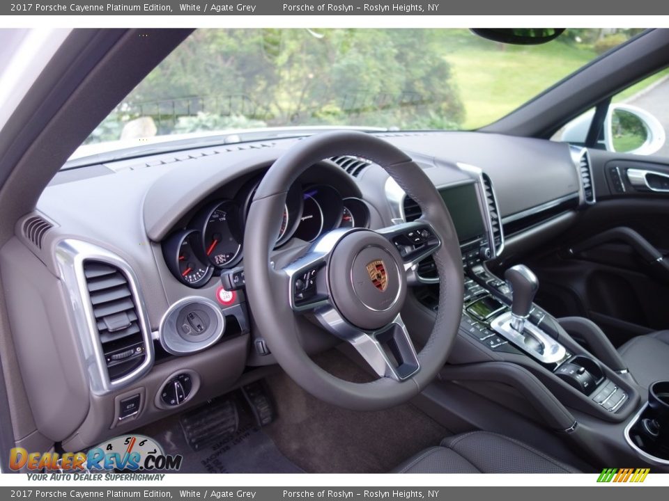2017 Porsche Cayenne Platinum Edition White / Agate Grey Photo #20